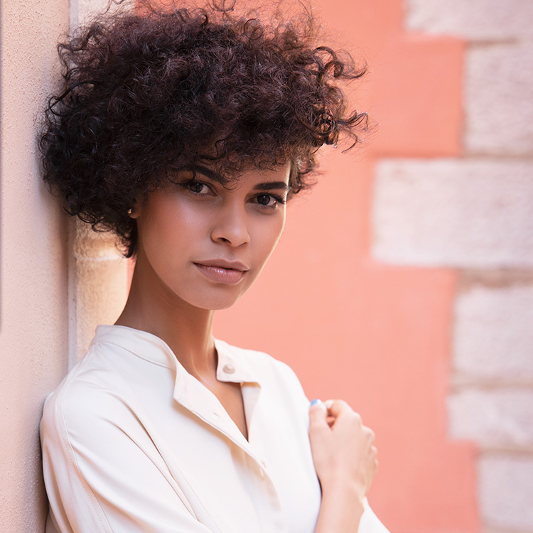 Fabio Salsa Coiffeur Expert Carré Court Asymétrique